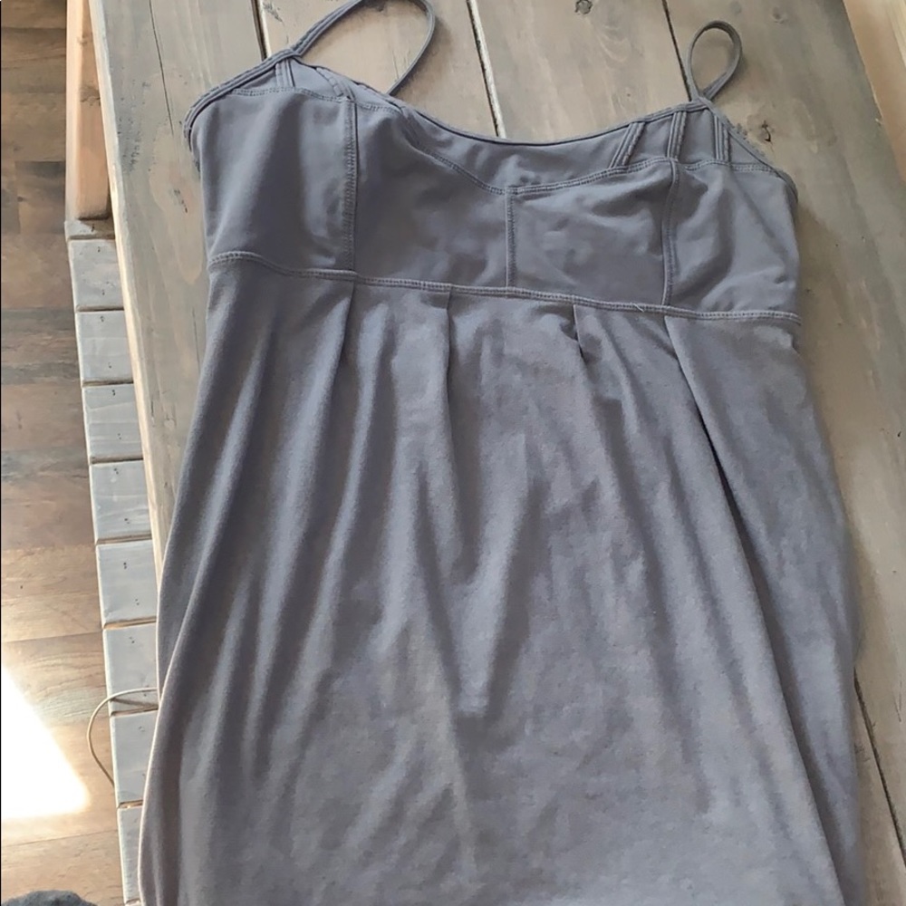Lululemon tank top size 8